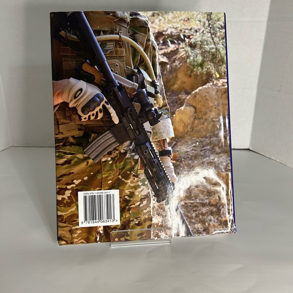 Rick Sapp Automatic Rifles  Hardback Book - Picture 2 of 4